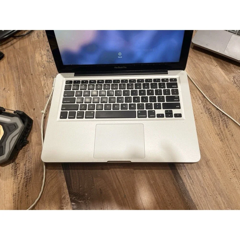 Apple MacBook Pro 13